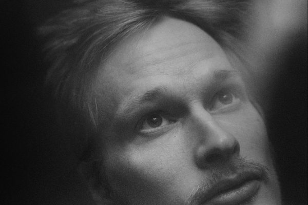 Jonsjooel_JonneHeinonen_U3A8802_bw_copy